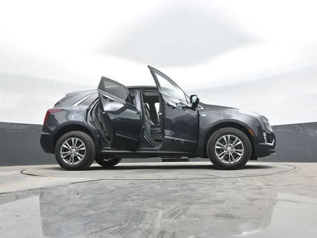 Photo of 2021 Wilder Metallic Cadillac XT5