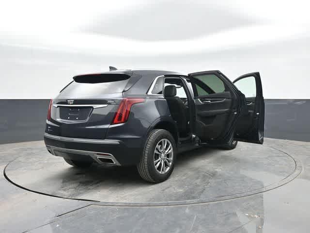 Photo of 2021 Wilder Metallic Cadillac XT5