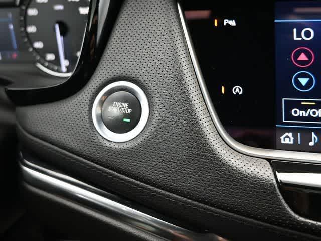 Photo of 2021 Wilder Metallic Cadillac XT5
