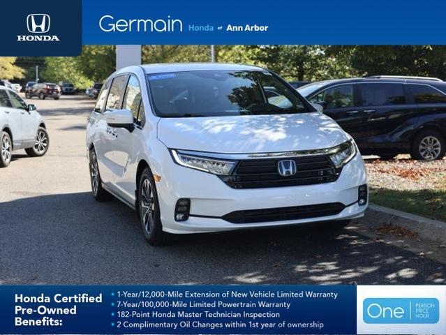 Photo of 2023 White Honda Odyssey