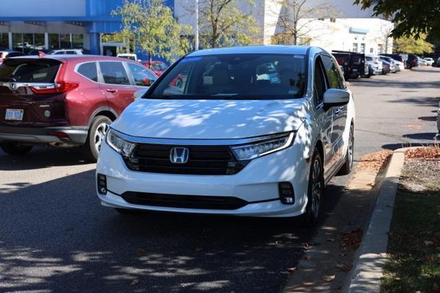 Photo of 2023 White Honda Odyssey