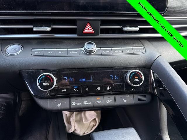 Photo of 2025 Red Hyundai ELANTRA