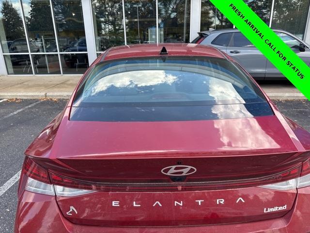 Photo of 2025 Red Hyundai ELANTRA