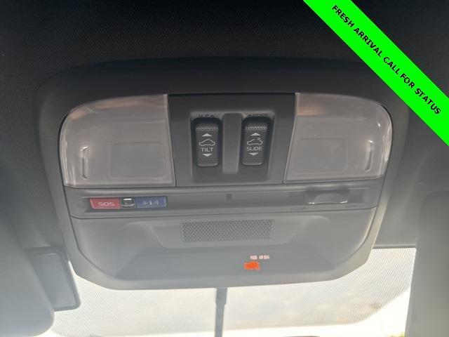 Photo of 2018 Ice Silver Metallic Subaru Impreza