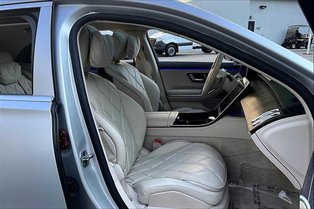 Photo of 2021 designo Patagonia Red Mercedes-Benz Maybach S 580