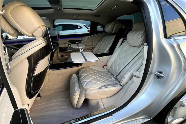 Photo of 2021 designo Patagonia Red Mercedes-Benz Maybach S 580