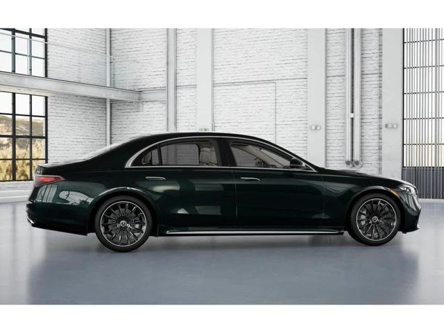 Photo of 2026 989/Emerald Gre Mercedes-Benz S-Class