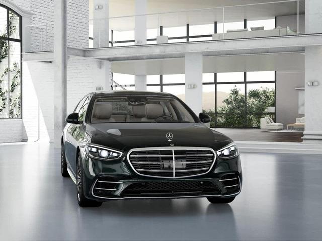 Photo of 2026 989/Emerald Gre Mercedes-Benz S-Class