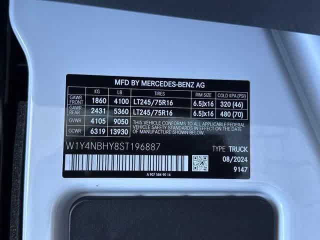 Photo of 2025 Arctic White Mercedes-Benz Sprinter 2500