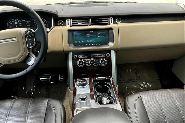 Photo of 2017 BLACK Land Rover Range Rover