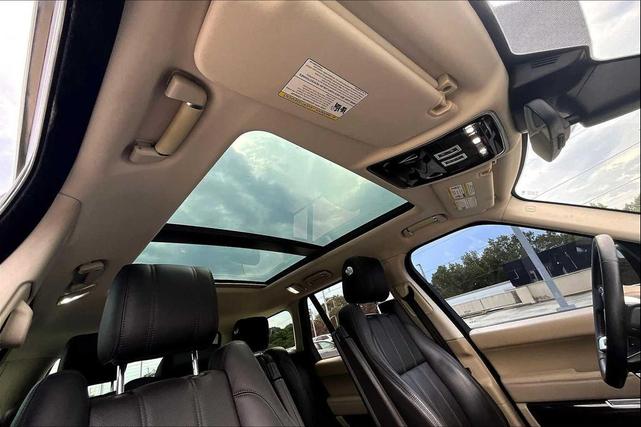 Photo of 2017 BLACK Land Rover Range Rover
