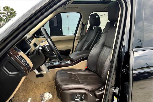 Photo of 2017 BLACK Land Rover Range Rover