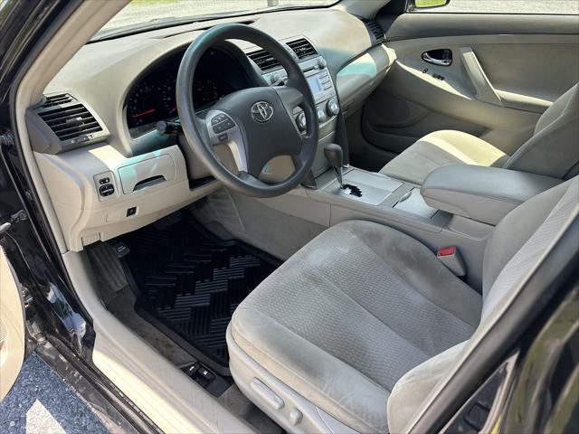 Photo of 2011 Black Toyota Camry