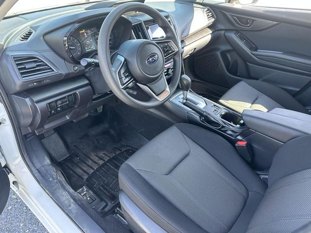 Photo of 2023 Crystal White Pearl Subaru Impreza