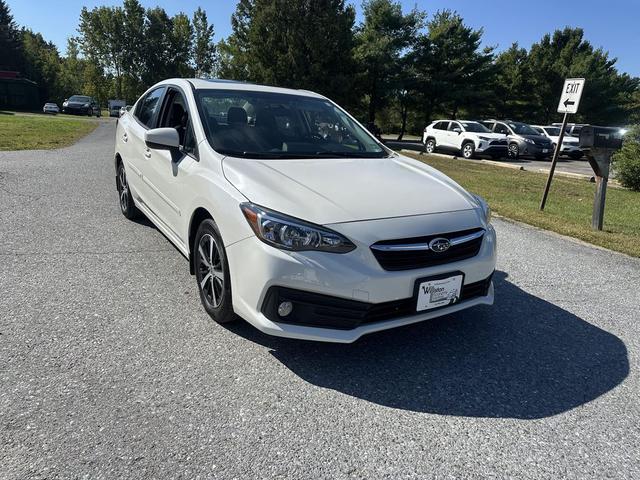 Photo of 2023 Crystal White Pearl Subaru Impreza