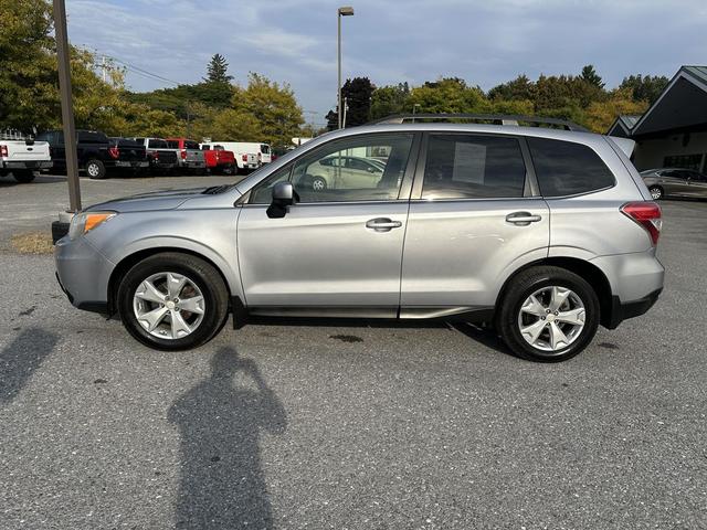 Photo of 2014 Ice Silver Metallic Subaru Forester