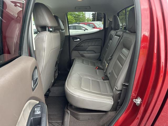 Photo of 2022 Cayenne Red Tintcoat GMC Canyon