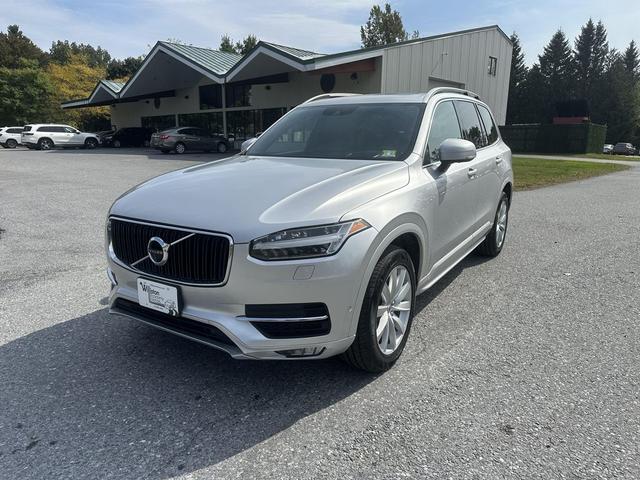 Photo of 2019 Bright Silver Metallic Volvo XC90