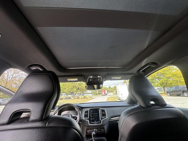 Photo of 2019 Bright Silver Metallic Volvo XC90