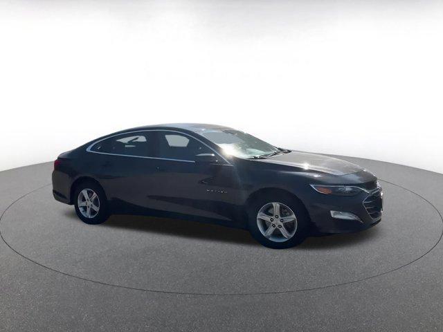 Photo of 2024 Mosaic Black Metallic Chevrolet Malibu
