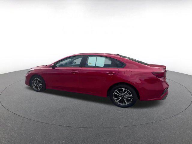 Photo of 2024 Currant Red Kia Forte