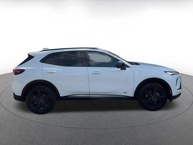 Photo of 2024 Summit White Buick Envision