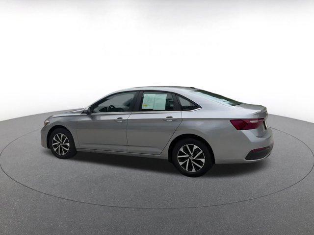 Photo of 2024 Pyrite Silver Metallic Volkswagen Jetta