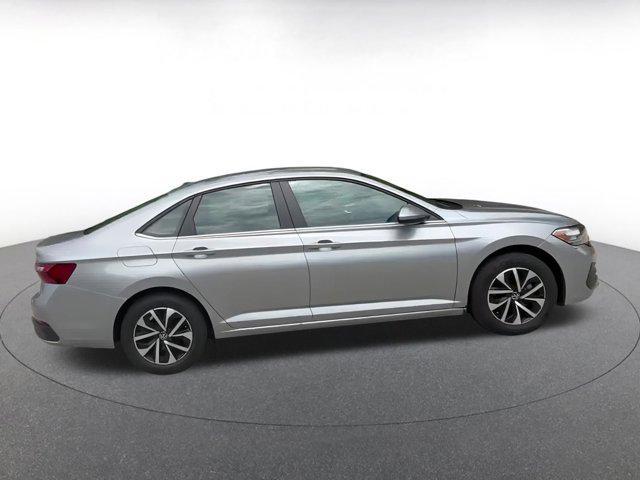 Photo of 2024 Pyrite Silver Metallic Volkswagen Jetta