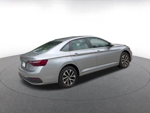 Photo of 2024 Pyrite Silver Metallic Volkswagen Jetta
