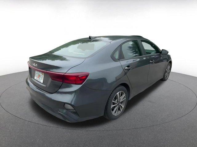 Photo of 2023 Gravity Gray Kia Forte