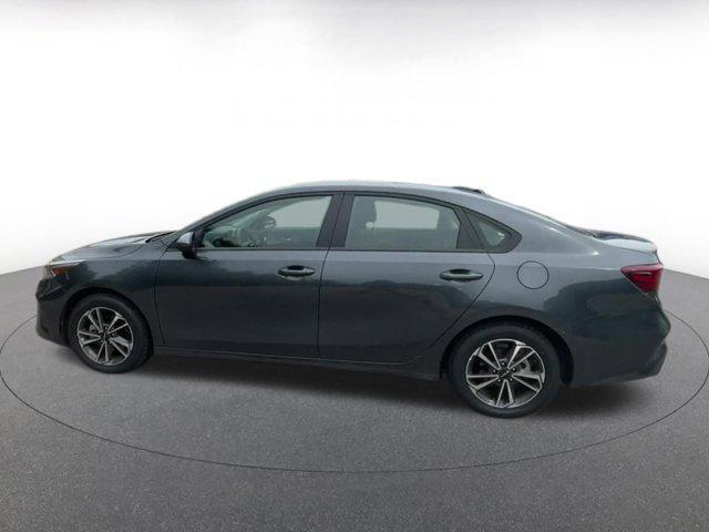 Photo of 2023 Gravity Gray Kia Forte