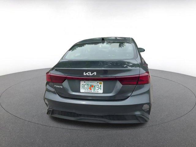 Photo of 2023 Gravity Gray Kia Forte