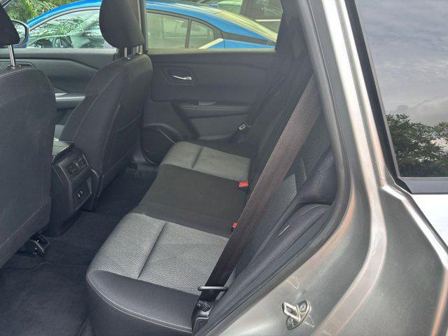 Photo of 2024 Brilliant Silver Metallic Nissan Rogue