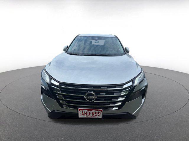 Photo of 2024 Brilliant Silver Metallic Nissan Rogue
