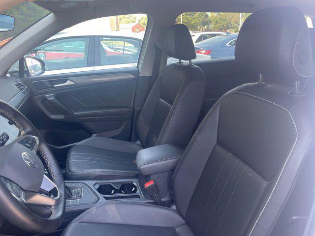 Photo of 2024 Pure White Volkswagen Tiguan