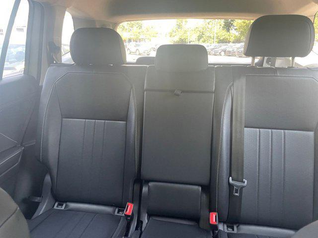 Photo of 2024 Pure White Volkswagen Tiguan