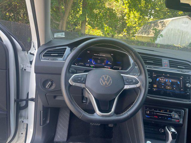 Photo of 2024 Pure White Volkswagen Tiguan