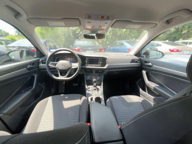 Photo of 2024 Deep Black Pearl Volkswagen Jetta