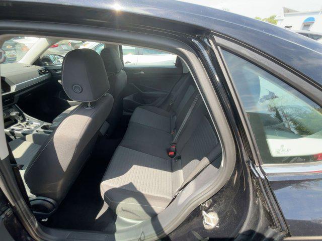 Photo of 2024 Deep Black Pearl Volkswagen Jetta