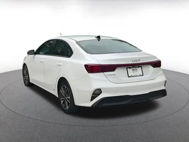 Photo of 2024 Snow White Pearl Kia Forte