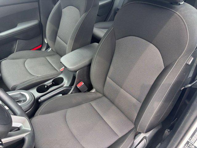 Photo of 2024 Snow White Pearl Kia Forte