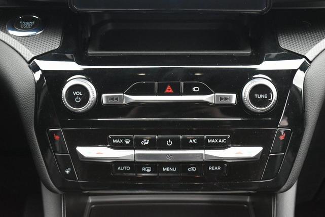 Photo of 2022 Atlas Blue Metallic Ford Explorer