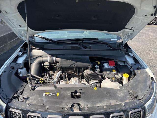 Photo of 2023 Bright White Clearcoat Jeep Compass