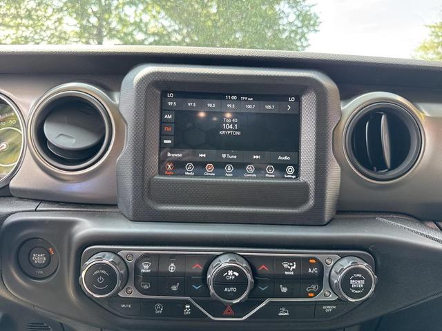 Photo of 2023 High Velocity Clearcoat Jeep Gladiator