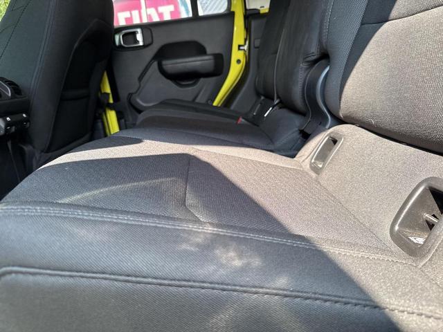 Photo of 2023 High Velocity Clearcoat Jeep Gladiator