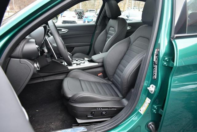 Photo of 2025 Verde Fangio Metallic Alfa Romeo Giulia
