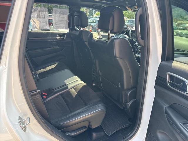 Photo of 2020 Bright White Clearcoat Jeep Grand Cherokee