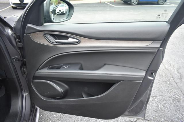 Photo of 2023 Gray Alfa Romeo Stelvio