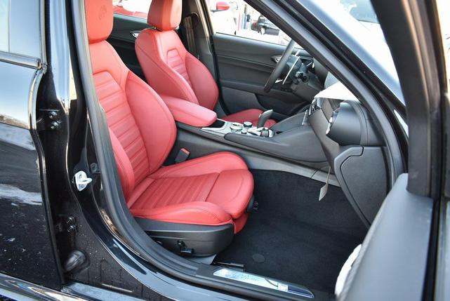 Photo of 2024 Vulcano Black Metallic Alfa Romeo Giulia