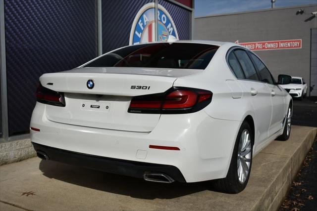 Photo of 2022 Alpine White BMW 530